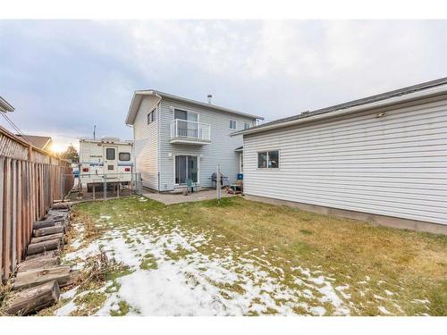 141 Sherwood Drive, Hinton, AB - Outdoor With Exterior