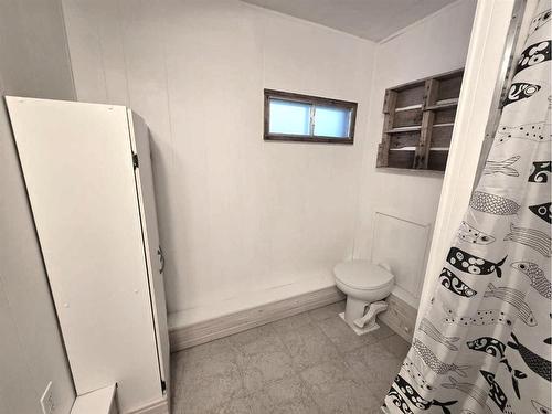 1217 Baptiste Drive, Athabasca, AB - Indoor Photo Showing Bathroom