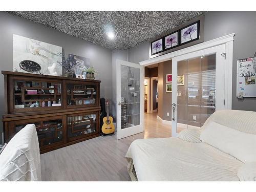 73080 Southshore Drive, Widewater, AB - Indoor Photo Showing Bedroom