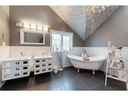 73080 Southshore Drive, Widewater, AB - Indoor Photo Showing Bathroom