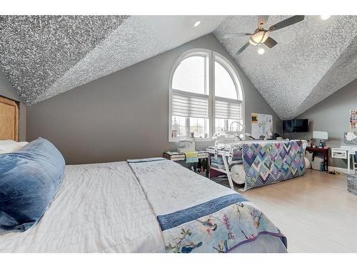 73080 Southshore Drive, Widewater, AB - Indoor Photo Showing Bedroom