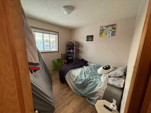 1302 54 Street, Edson, AB - Indoor