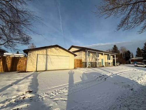 1302 54 Street, Edson, AB - Outdoor