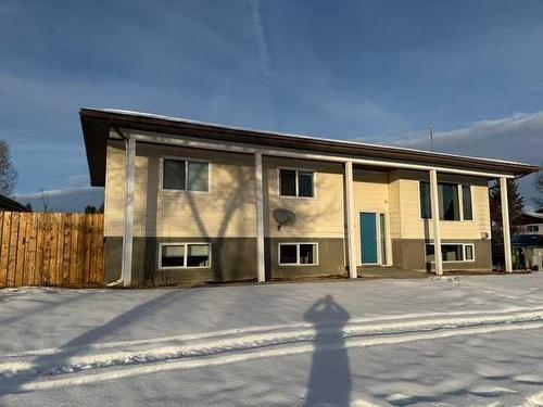 1302 54 Street, Edson, AB - Outdoor