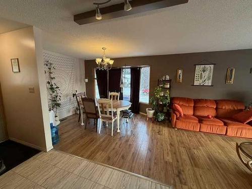 1302 54 Street, Edson, AB - Indoor