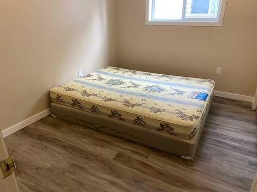 4810 16 Avenue, Edson, AB - Indoor Photo Showing Bedroom