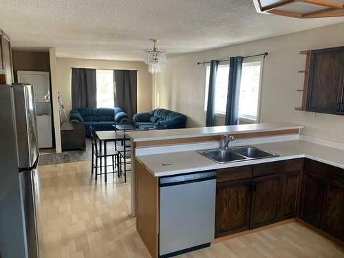 4810 16 Avenue, Edson, AB - Indoor Photo Showing Kitchen With Double Sink