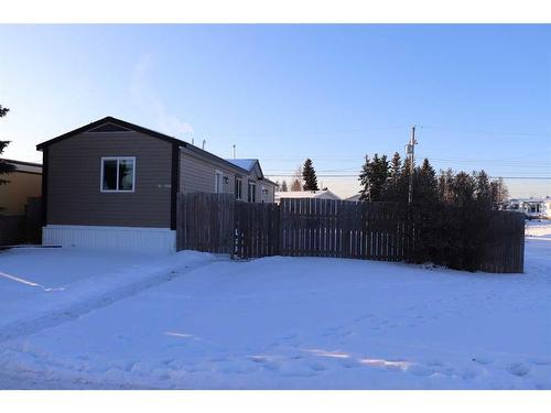 810 52 Street, Edson, AB - Outdoor