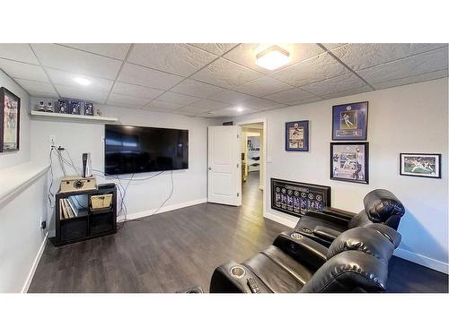 1510 42 Street, Edson, AB - Indoor