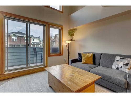 314-109 Montane Road, Canmore, AB - Indoor Photo Showing Living Room