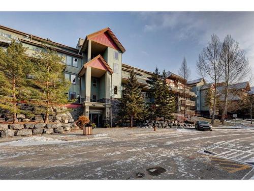 314-109 Montane Road, Canmore, AB - Outdoor