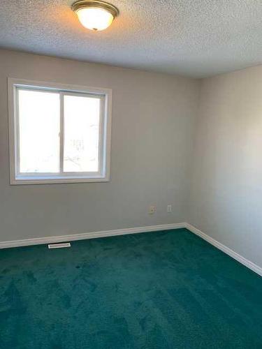 10 Cochrane Road, Whitecourt, AB - Indoor Photo Showing Other Room