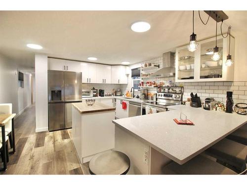 108 Fir Avenue, Hinton, AB - Indoor Photo Showing Kitchen