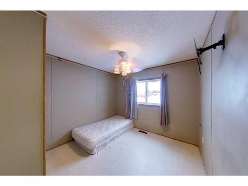 620 2A Avenue Sw, Slave Lake, AB - Indoor Photo Showing Other Room