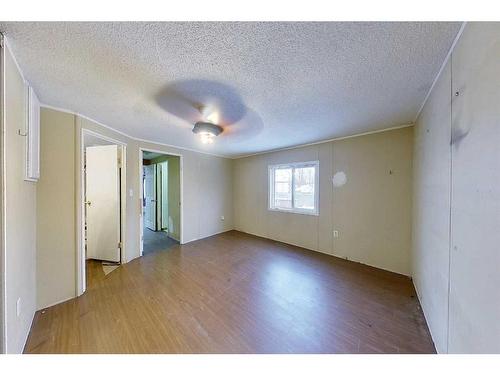 620 2A Avenue Sw, Slave Lake, AB - Indoor Photo Showing Other Room