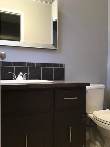 34 Feero Drive, Whitecourt, AB - Indoor Photo Showing Bathroom