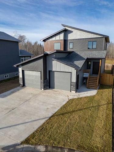 64 Pritchard Drive, Whitecourt, AB - Outdoor