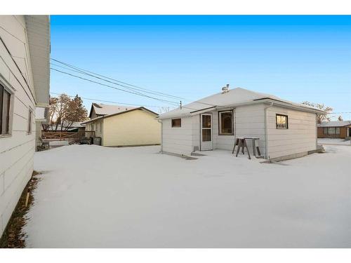 5118 47 Avenue, Mayerthorpe, AB - Outdoor With Exterior