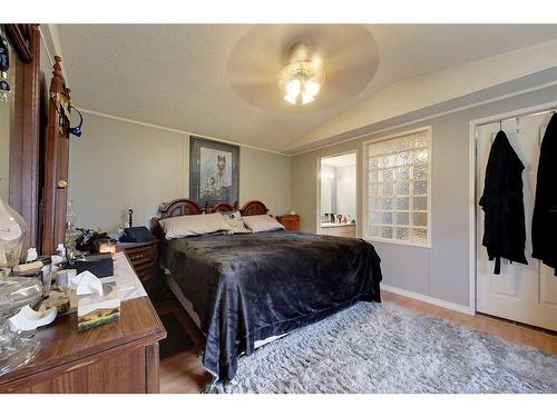 30 Poplar Estates, Rural Lesser Slave River No. 124, M.D. Of, AB - Indoor Photo Showing Bedroom