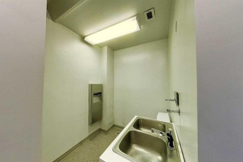 320 50 Street, Edson, AB 