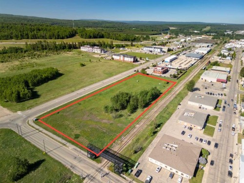 4705 49 Avenue, Whitecourt, AB 