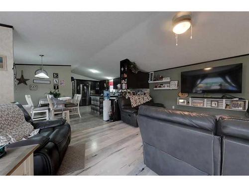 2330 Waskway Drive, Wabasca, AB - Indoor Photo Showing Living Room