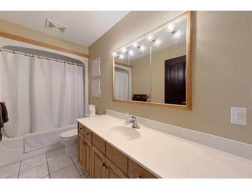 54056 Poplar Lane, Rural Lesser Slave River No. 124, M.D. Of, AB - Indoor Photo Showing Bathroom