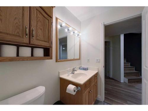 54056 Poplar Lane, Rural Lesser Slave River No. 124, M.D. Of, AB - Indoor Photo Showing Bathroom