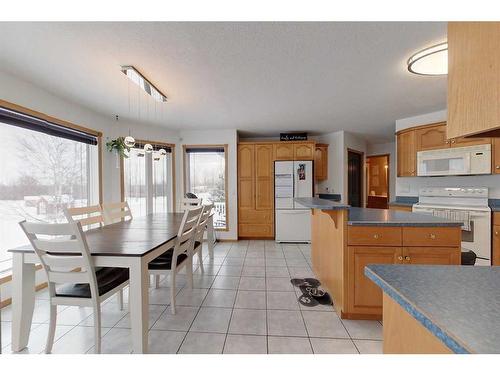 54056 Poplar Lane, Rural Lesser Slave River No. 124, M.D. Of, AB - Indoor