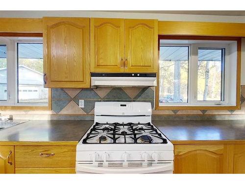 56108 Range Road 152A, Rural Yellowhead County, AB - Indoor Photo Showing Kitchen