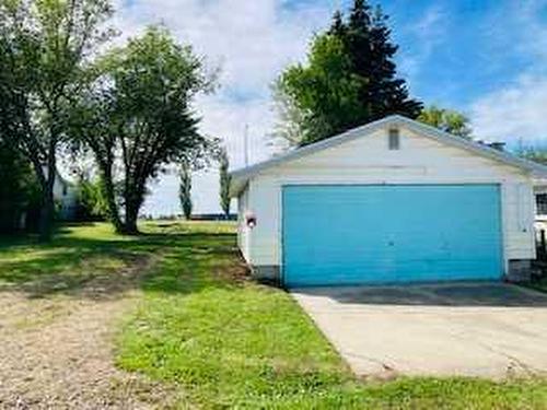 5029 52 Street, Mayerthorpe, AB 