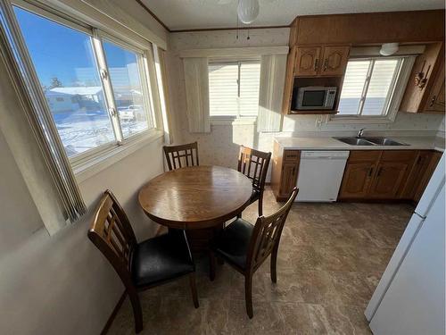 278 Macleod Avenue, Hinton, AB - Indoor Photo Showing Other Room