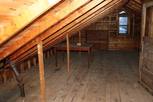 4702 4 Avenue, Edson, AB - Indoor Photo Showing Other Room