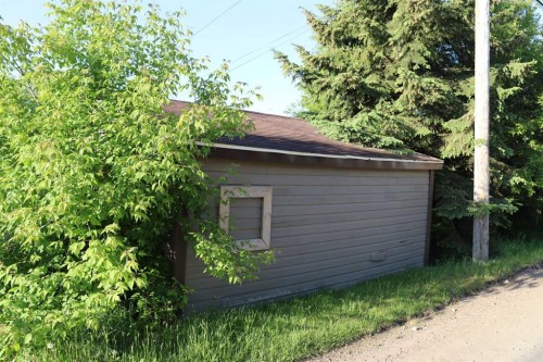 4702 4 Avenue, Edson, AB - Outdoor