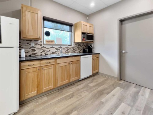 4609 46 Avenue, Stettler, AB 