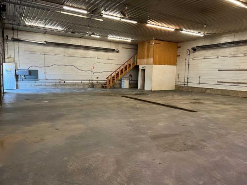 106 1 Street, Fox Creek, AB 