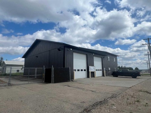 7028 4 Avenue, Edson, AB 