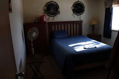 5001 51 Street, Robb, AB - Indoor Photo Showing Bedroom