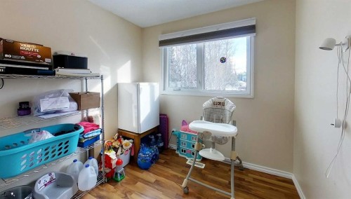 5743 9 Avenue, Edson, AB - Indoor Photo Showing Other Room