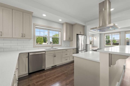 18 Sonoma Key, Whitecourt, AB - Indoor Photo Showing Kitchen With Upgraded Kitchen