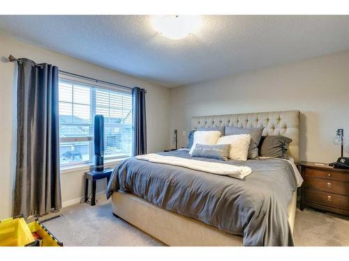 215 Auburn Meadows Place Se, Calgary, AB - Indoor Photo Showing Bedroom