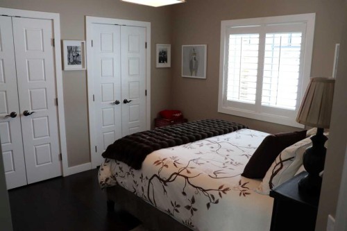 6663 15 Avenue, Edson, AB - Indoor Photo Showing Bedroom