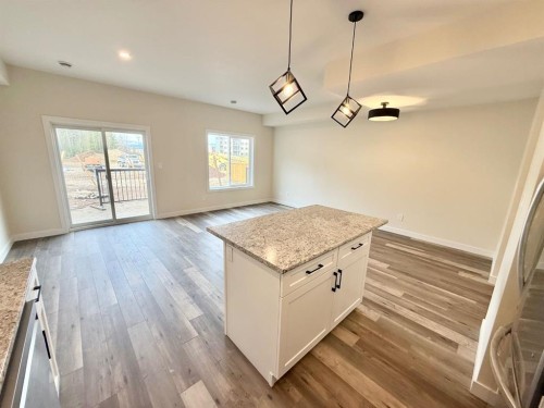 326B Boutin Avenue, Hinton, AB - Indoor