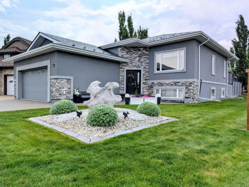 321 13 Street SE Slave Lake, AB T0G 2A3