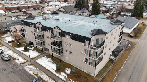 406-5037 7 Avenue, Edson, AB - Outdoor