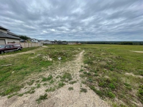 10 Riverdale Bend, Whitecourt, AB 