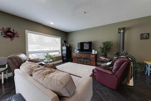 30 Executive Estates, Canyon Creek, AB - Indoor Photo Showing Other Room
