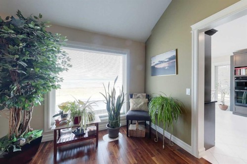 30 Executive Estates, Canyon Creek, AB - Indoor Photo Showing Other Room