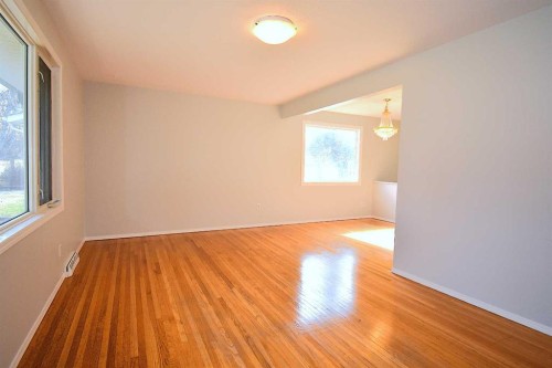 119 Lodgepole Drive, Hinton, AB - Indoor Photo Showing Other Room