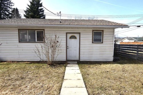 119 Lodgepole Drive, Hinton, AB - Outdoor